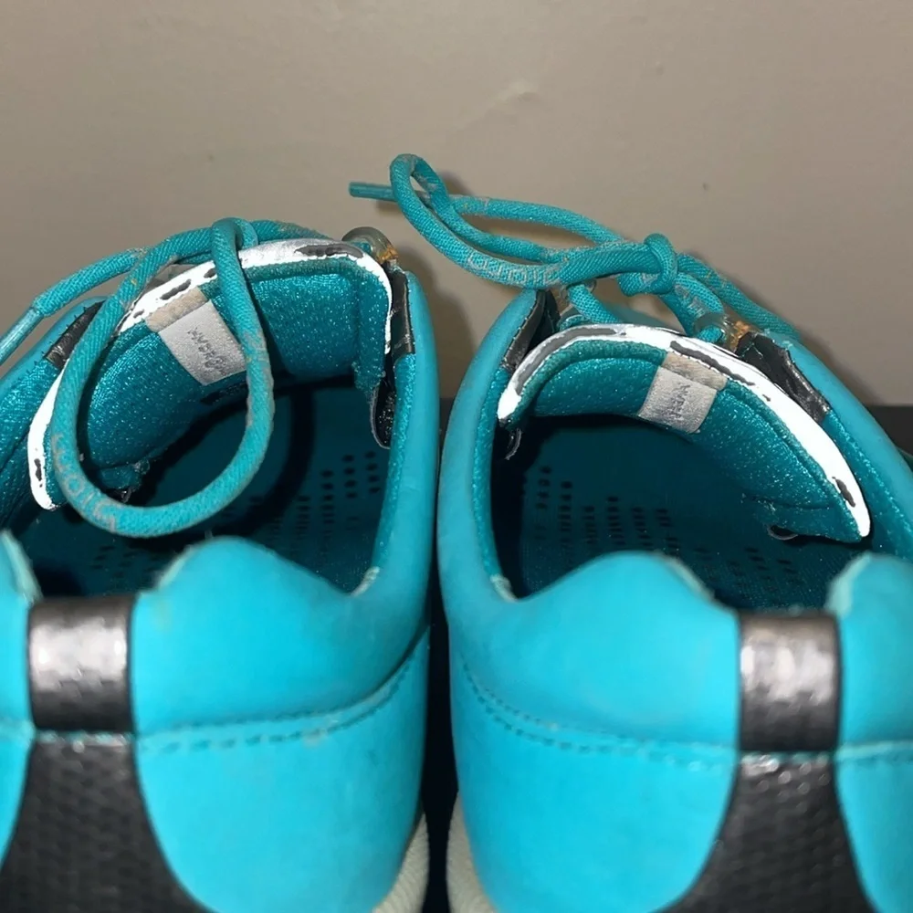 ECCO‎ Natural Motion Biom Teal Spikeless Golf Shoes.  Size 40.  Leather.